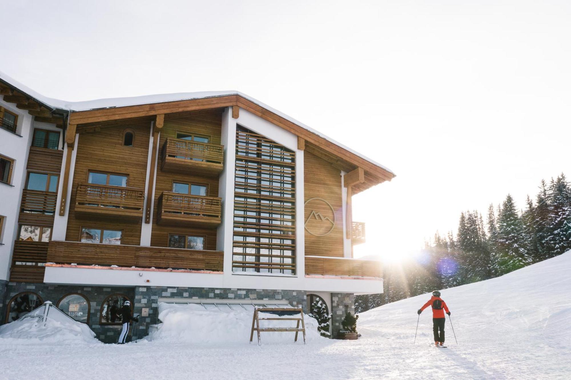 Hotel Goldener Berg Lech am Arlberg Exterior photo